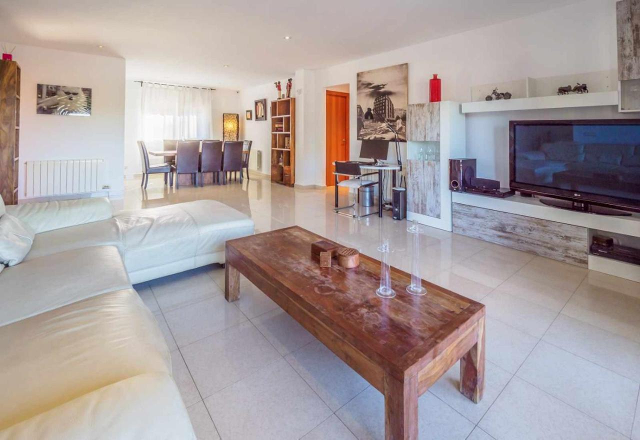 Mas Mestre Con Una Capacidad De 6 A 8 Huespedes Cerca De Sitges Olivella المظهر الخارجي الصورة