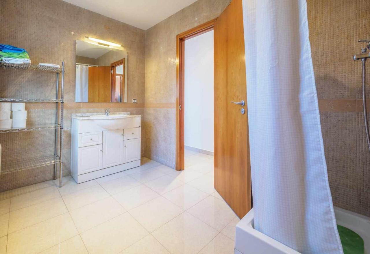 Mas Mestre Con Una Capacidad De 6 A 8 Huespedes Cerca De Sitges Olivella المظهر الخارجي الصورة