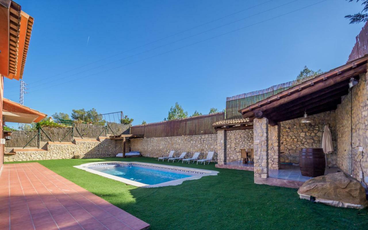 Mas Mestre Con Una Capacidad De 6 A 8 Huespedes Cerca De Sitges Olivella المظهر الخارجي الصورة